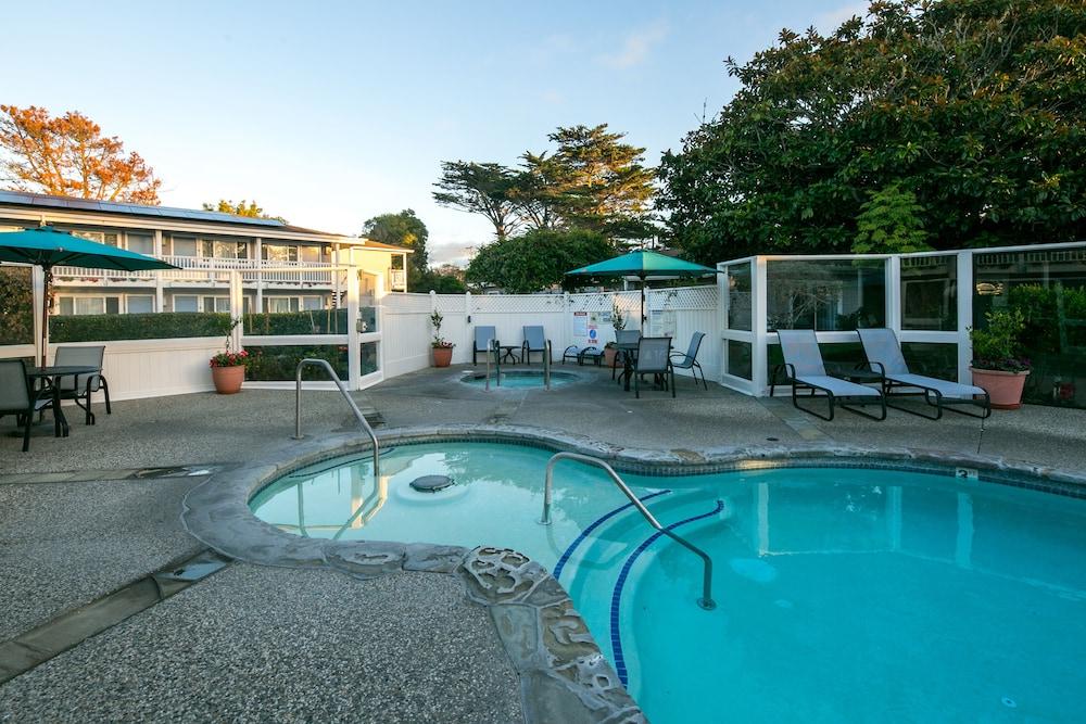 Monterey Bay Lodge Exterior photo